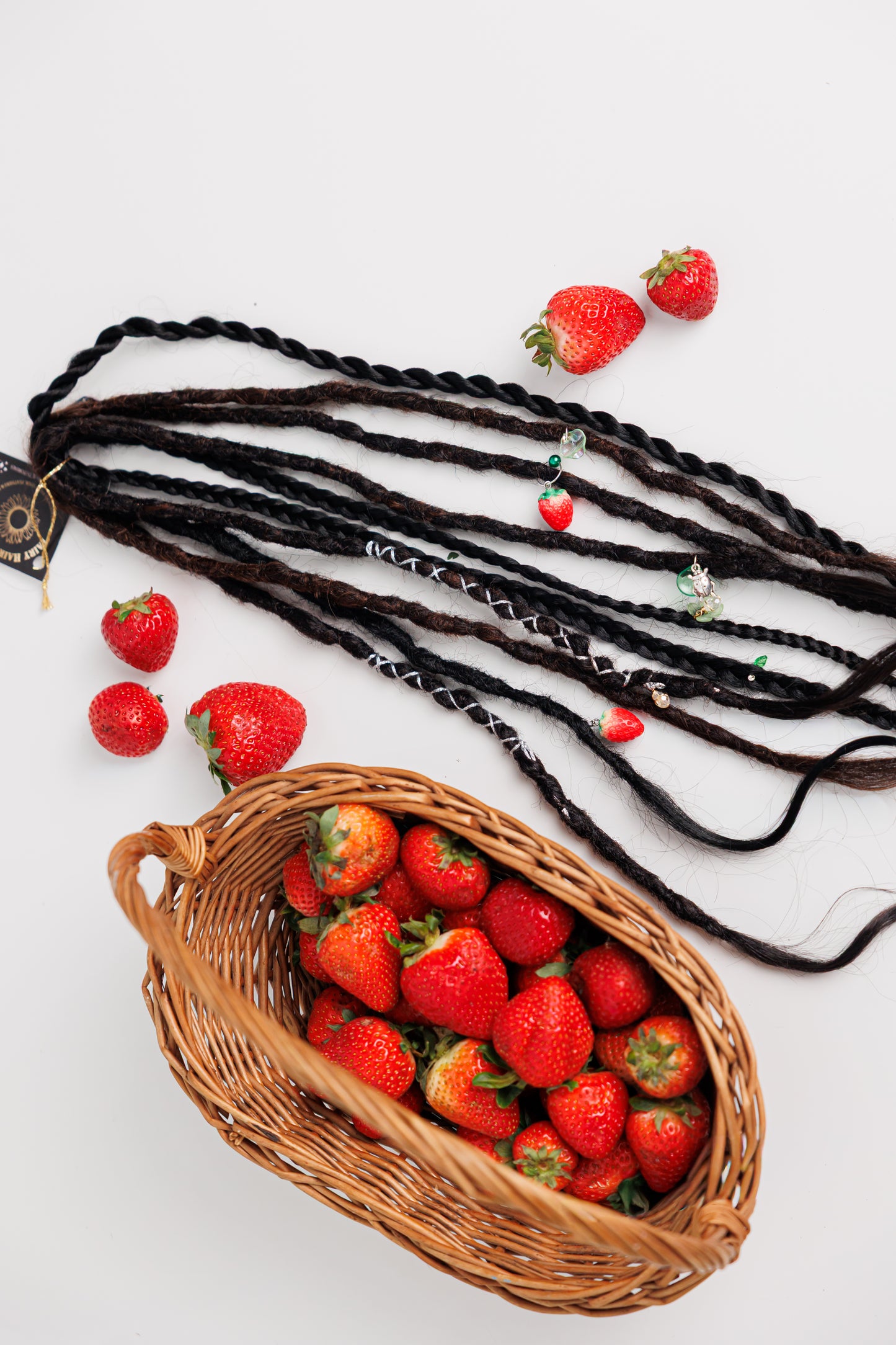 Samantha - Strawberry Girl - brownish black - 22-26 inches